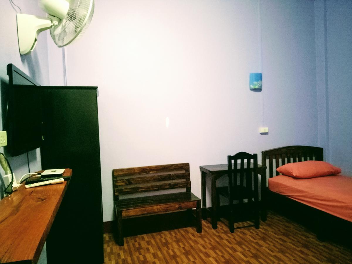 Jaisabai Homestay Mae Ai Exterior photo